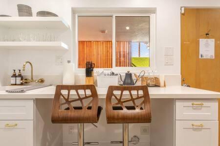 Mid Century 1br W Patio Near Lax Playa Vista Apartamento Los Ángeles